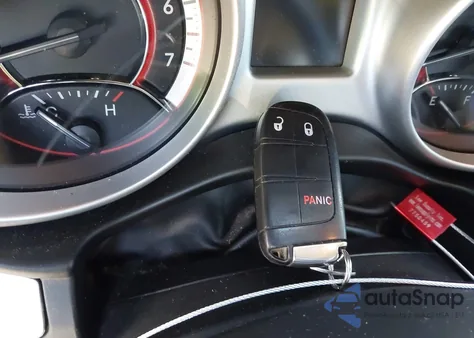 2018 Dodge Journey Se z USA, uszkodzony, nr VIN 3C4PDCAB7JT216601